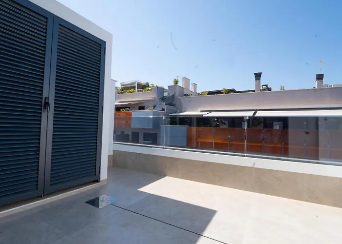 Yourspain P32d Heated Pool *